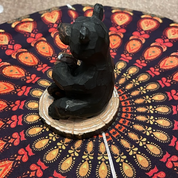 BLACK BEARS WITH BEE HIVES - Picture 11 of 11